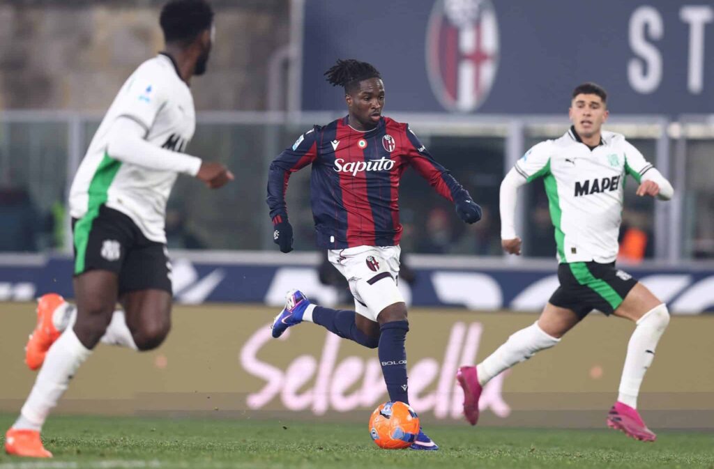 Jonathan Rowe (© Bologna FC 1909)