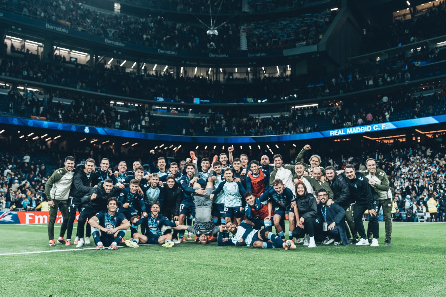 Il Celta Vigo festeggia la vittoria contro il Real Madrid (© rccelta.es)