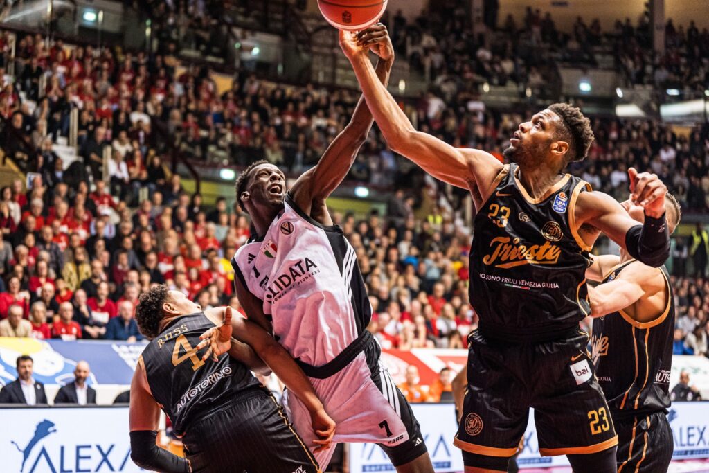 Niang Virtus Bologna Trieste