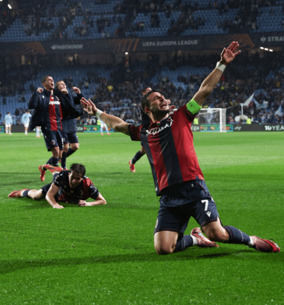 I rossoblù festeggiano dopo Celta Vigo-Bologna 1-2 (© Bologna FC 1909)