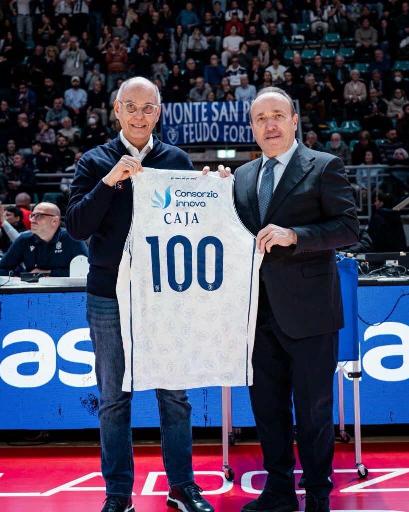 Fortitudo Flats Service Bologna - Liofilchem Roseto (©Fortitudo Flats Service Bologna)