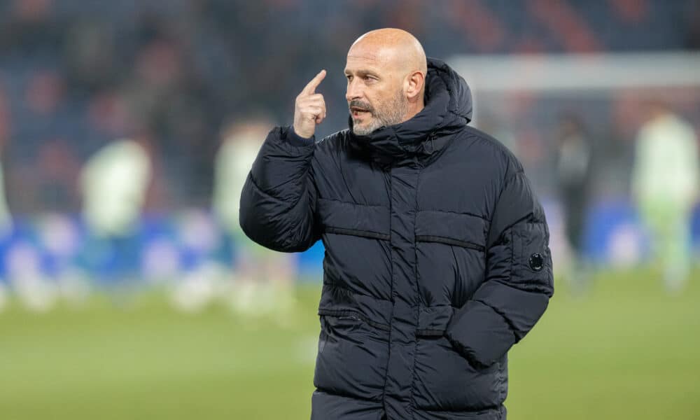 Vincenzo Italiano in Bologna-Celtic 2-2 (© Damiano Fiorentini)