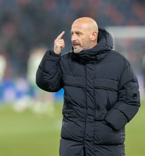 Vincenzo Italiano in Bologna-Celtic 2-2 (© Damiano Fiorentini)