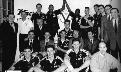 Virtus Pallacanestro Quarantaquattresima puntata. Spogliatoio in festa per la vittoria in Coppa delle Coppe.