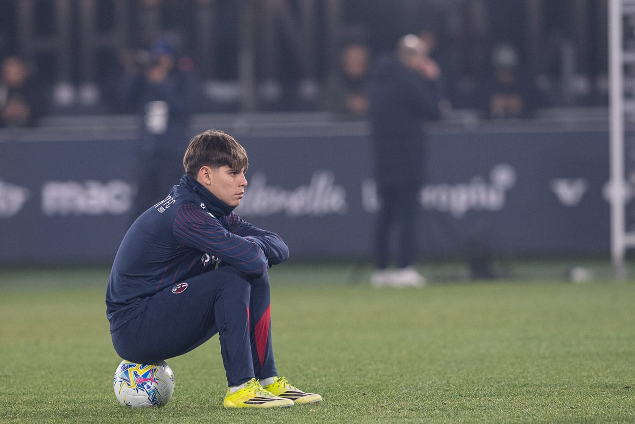 Dominguez prima di Bologna-Milan 0 a 3 (@Damiano Fiorentini)