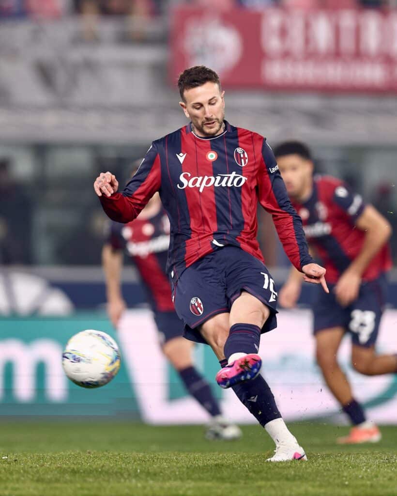 Federico Bernardeschi dal dischetto (Bologna-Udinese © Bologna Fc 1909)