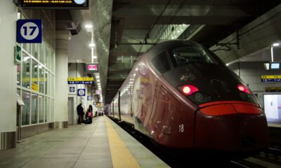 Stazione dei treni, Bologna (© Wikipedia)