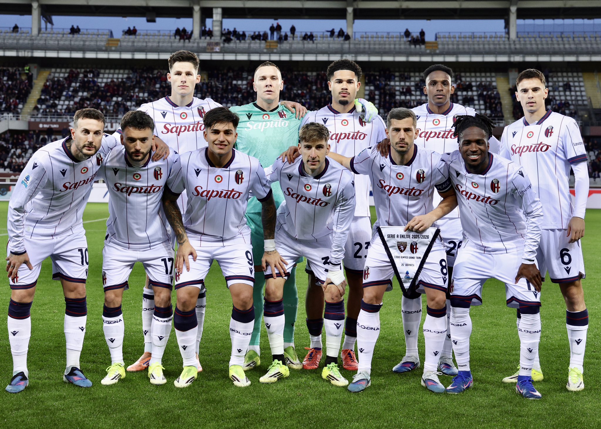 L'undici titolare del Bologna contro il Torino (© x.com Bologna FC 1909)