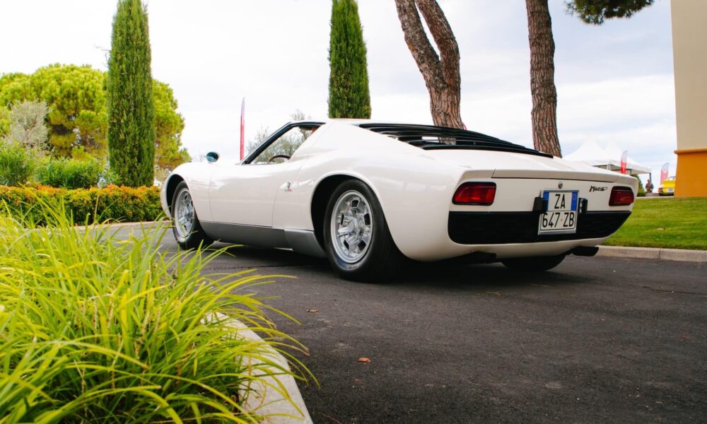 Lamborghini Miura P400 S (© Automobili Lamborghini)