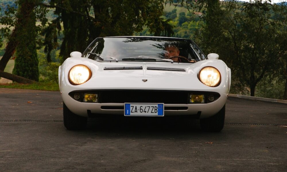 Lamborghini Miura P400 (© Automobili Lamborghini)