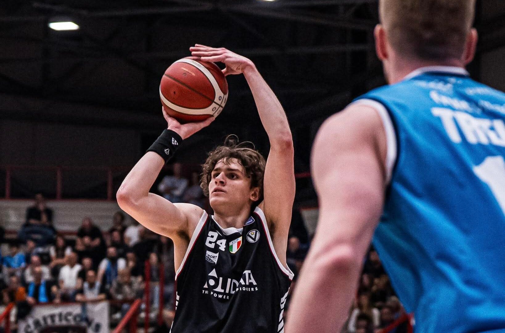 Francesco Ferrari Virtus Bologna