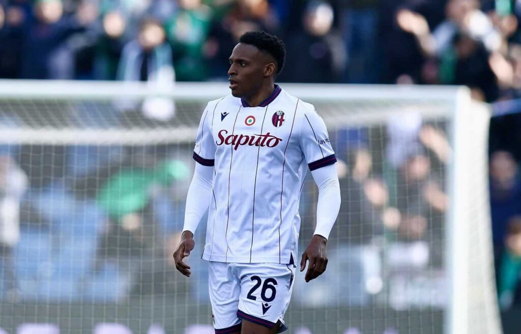 Jhon Lucumì in Sassuolo-Bologna 0-1 (© Bologna FC 1909)