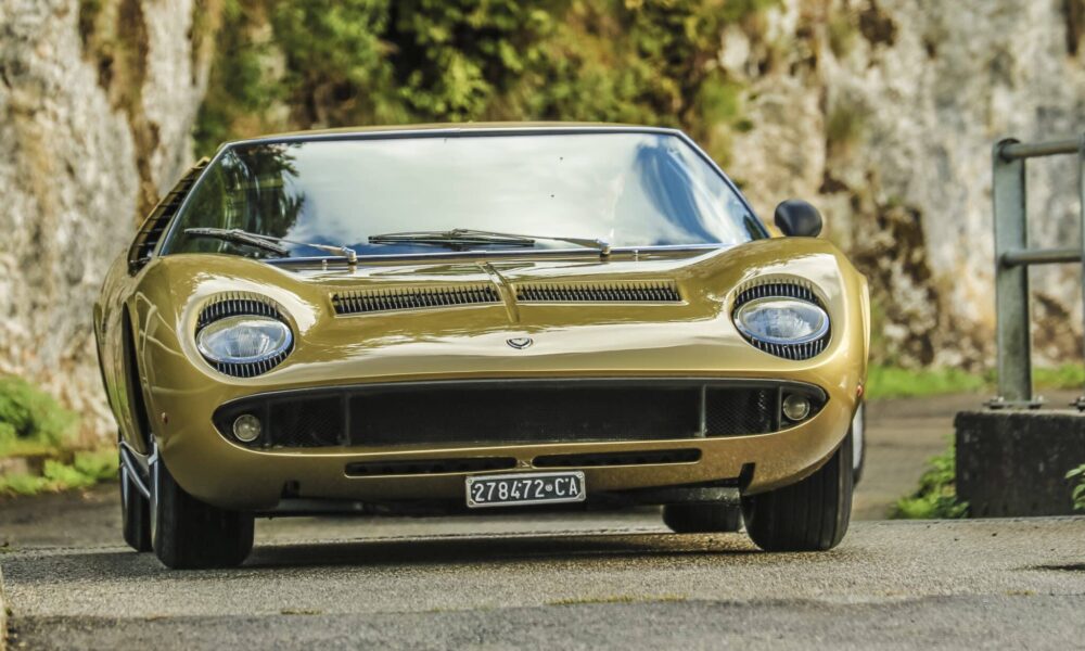Lamborghini Miura P400 (© Automobili Lamborghini)