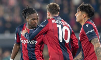 Jonathan Rowe, Federico Bernardeschi e Santiago Castro, verso Bologna-Aston Villa (© Damiano Fiorentini)