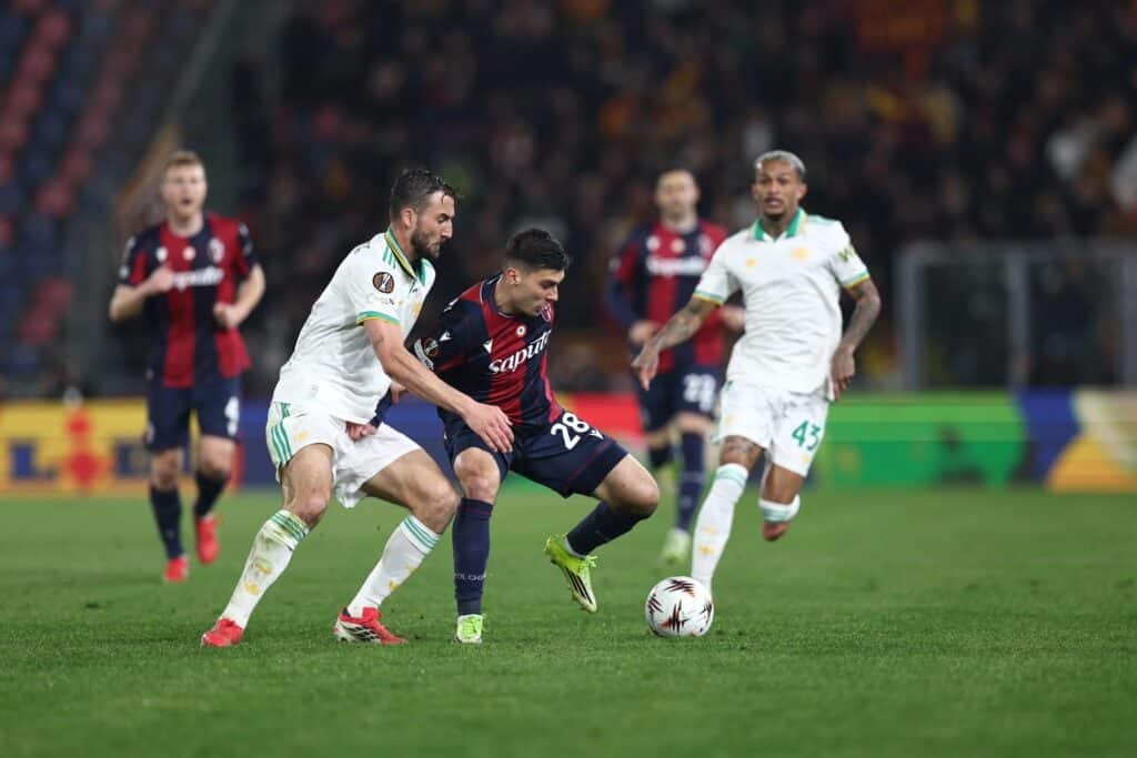 Cambiaghi durante Bologna-Roma, andata degli ottavi di finale di Europa League (© Bologna FC 1909)
