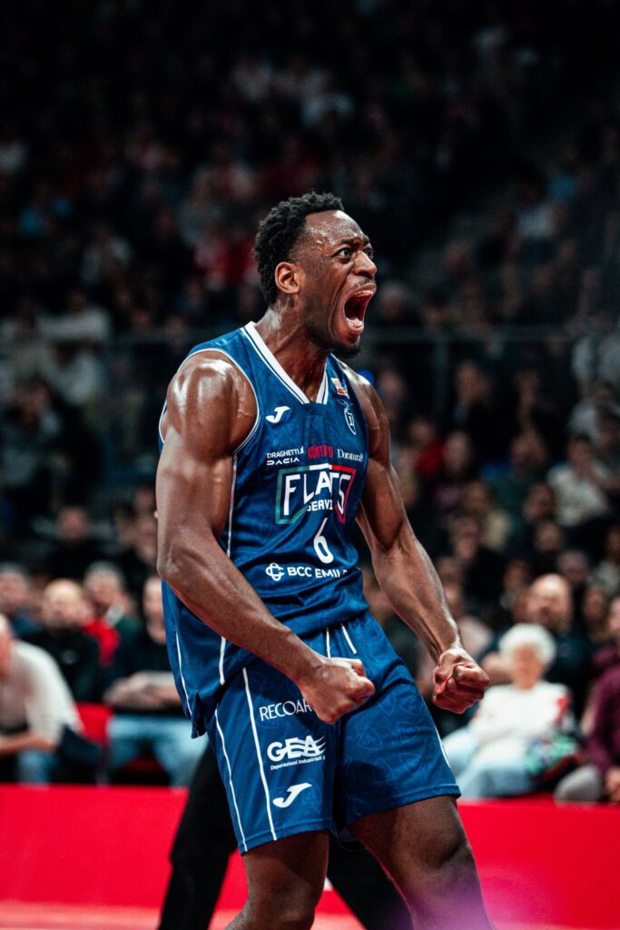 VL Pesaro - Fortitudo Flats Service Bologna (© Fortitudo Flats Service Bologna)