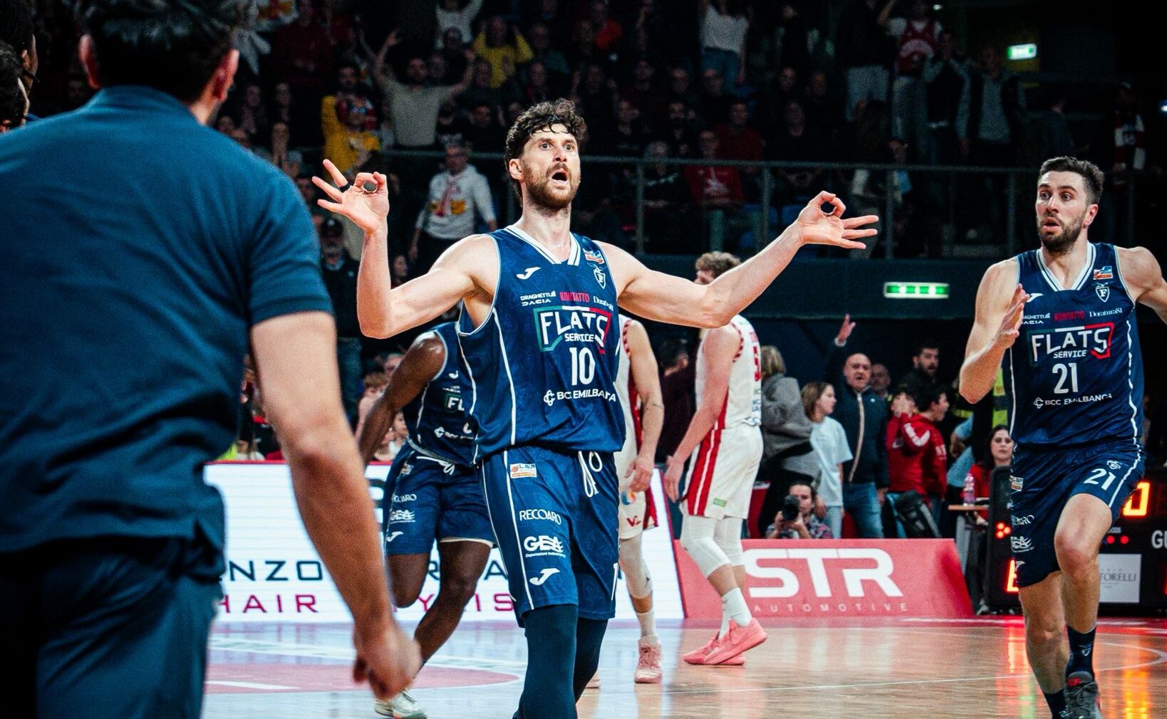 VL Pesaro - Fortitudo Flats Service Bologna (© Fortitudo Flats Service Bologna)