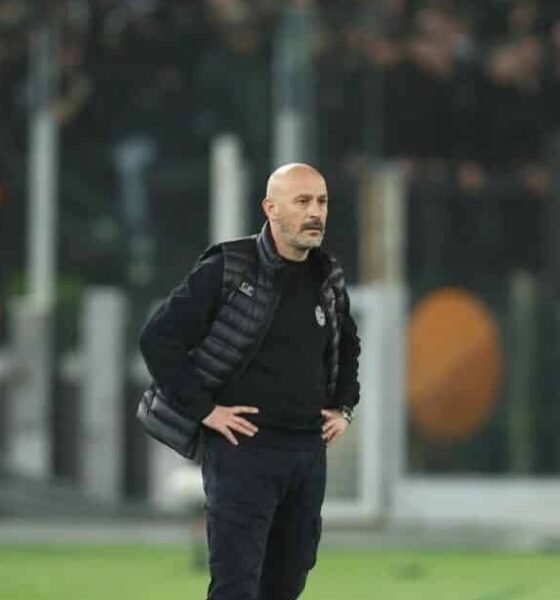 Vincenzo Italiano durante Roma-Bologna (© Bologna FC 1909) post-partita di Cremonese-Bologna