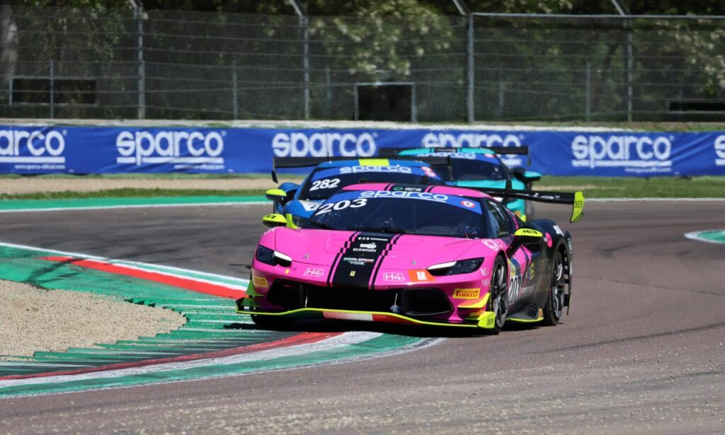 La Ferrari 296 Challenge #203 di Zanasi Racing (© ACI Sport)