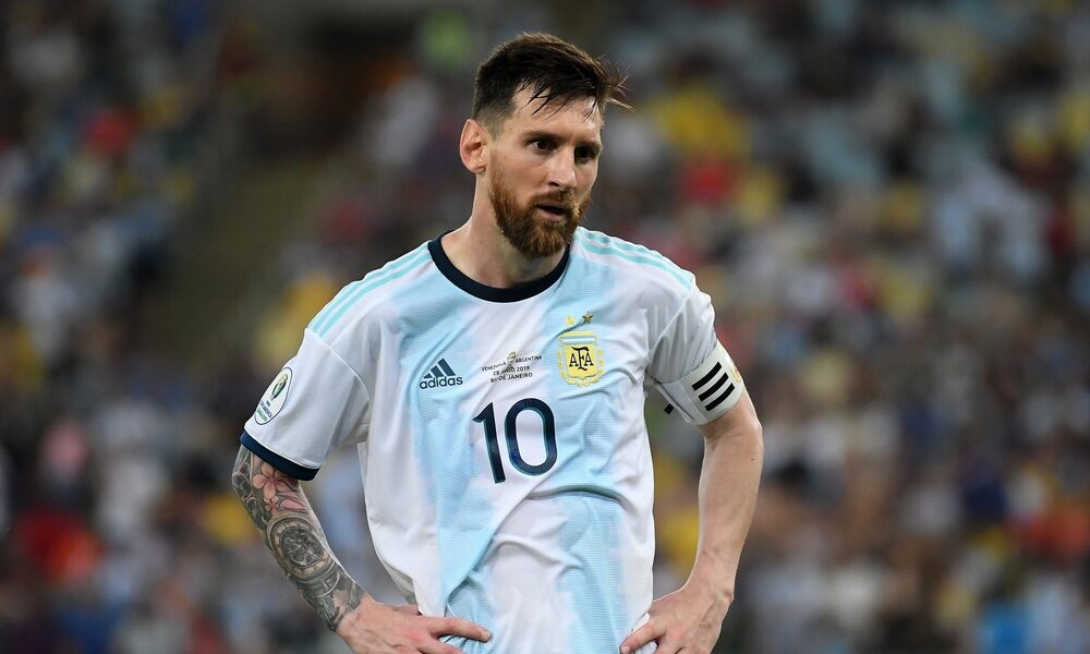 Lionel Messi con la maglia dell'Argentina (© Depositphotos)