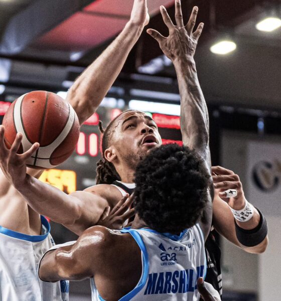 Edwards Dinamo Sassari Virtus