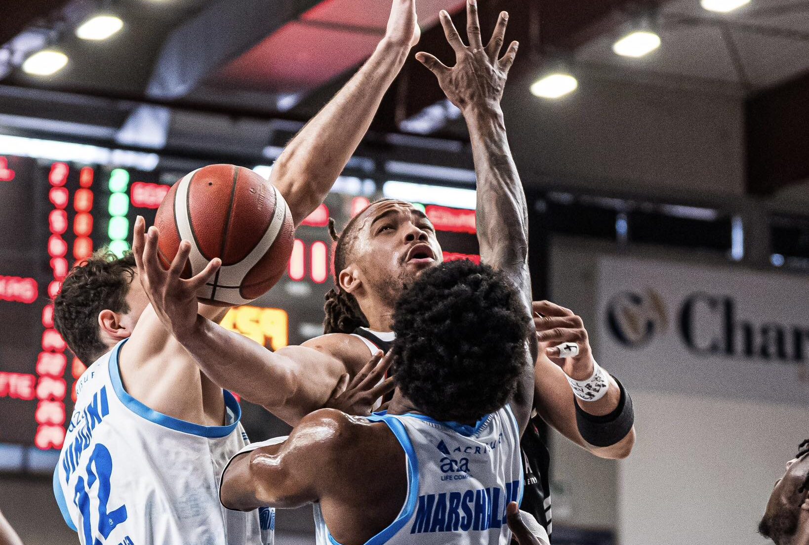 Edwards Dinamo Sassari Virtus