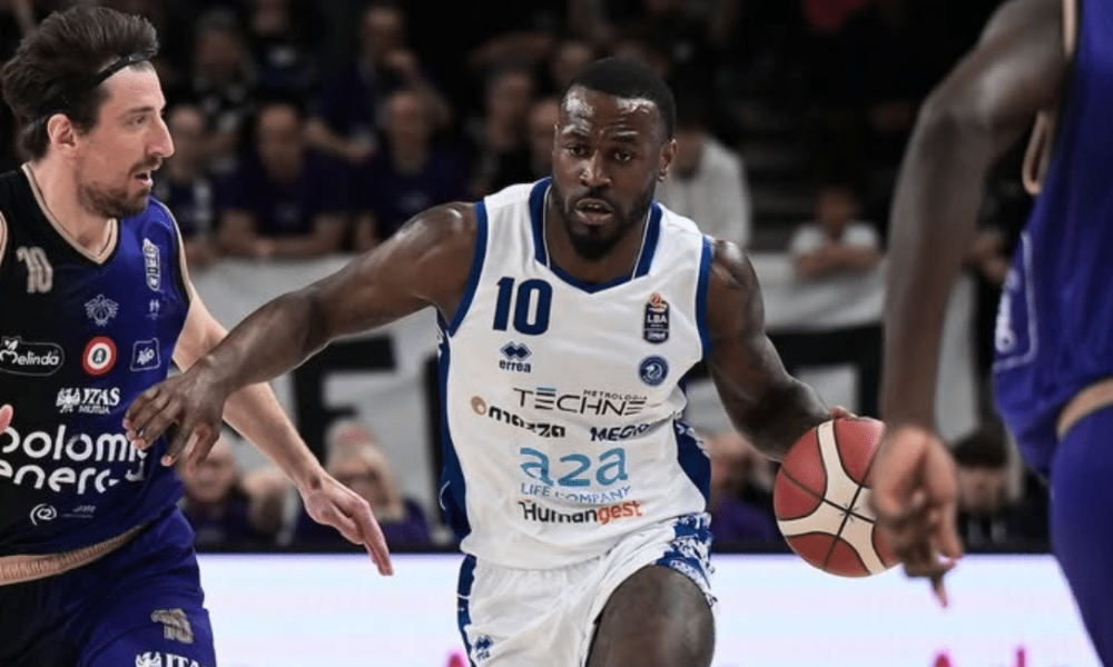 Jason Burnell (©Pallacanestro Brescia)