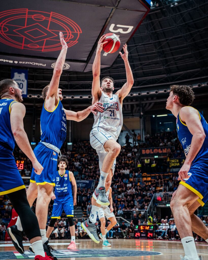Le parole di coach Attilio Caja al termine di Gara 2 di semifinale playoff contro Verona, vinta dagli ospiti per 74-75.