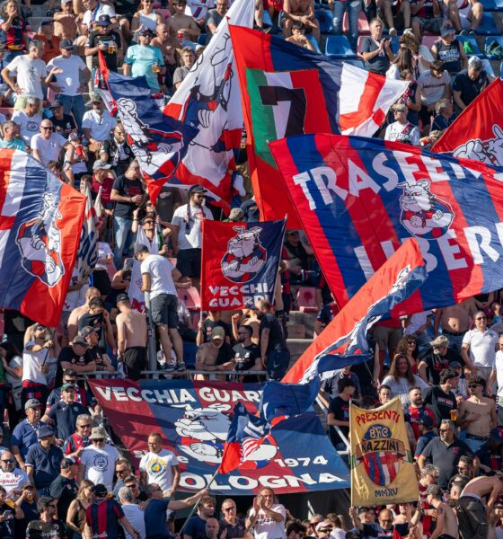 La Curva Andrea Costa durante Bologna-Inter 2025/26 (© Damiano Fiorentini)