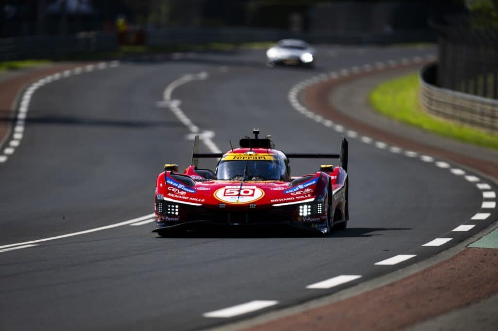 Ferrari #50 in azione a Le Mans