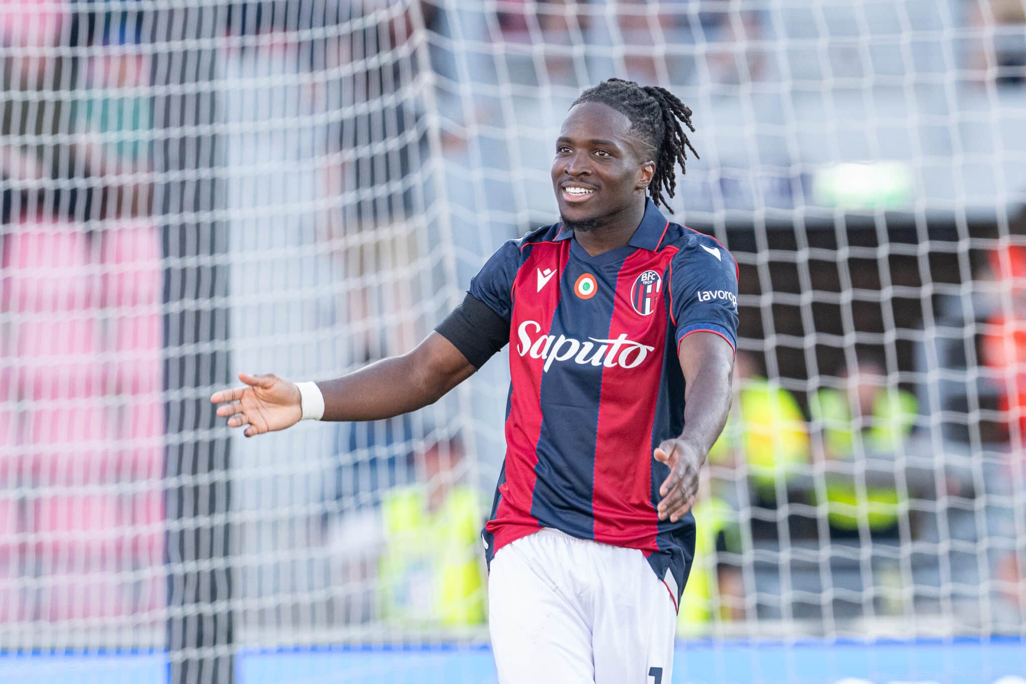 Jonathan Rowe durante Bologna-Inter 2025/26 (© Damiano Fiorentini)