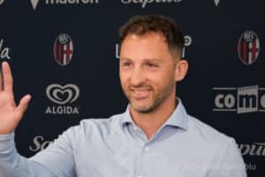 Domenico Tedesco alla conferenza di presentazione (© Ilaria Matteuzzi x 1000 Cuori Rossoblù)