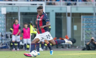 Jhon Lucumí durante Bologna-Inter
