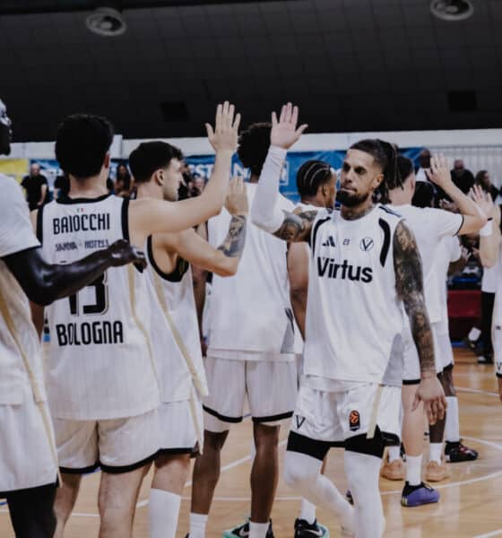Amichevole Vuelle Pesaro-Virtus Bologna (Foto: Virtus Pallacanestro Bologna)