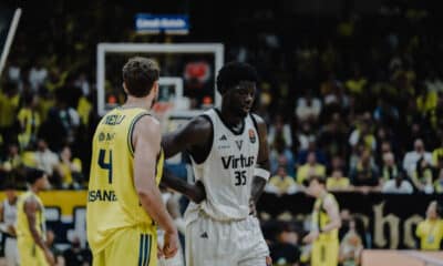 Fenerbahçe-Virtus (©Virtus Pallacanestro Bologna)