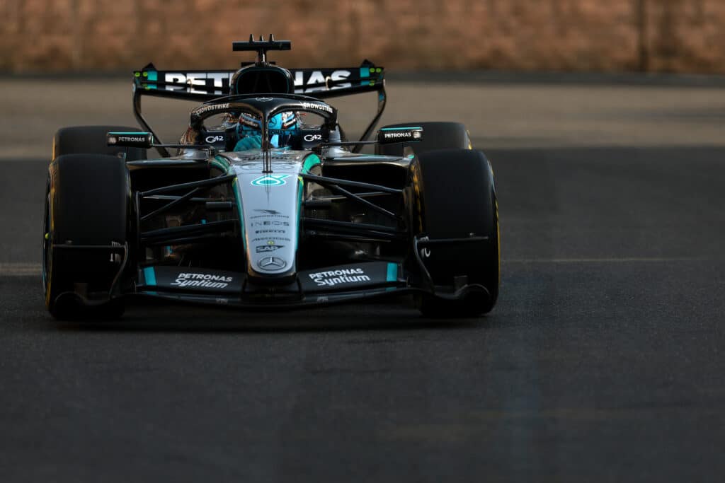 russell f1 gp azerbaijan 2026