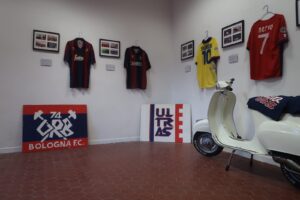 Presentazione nuova sede A Skeggia (© Matteo Cordari x 1000Cuori Rossoblù)