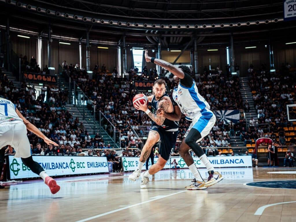Fortitudo Flats Service Bologna - Ruvo di Puglia Basket (© Fortitudo Flats Service Bologna)