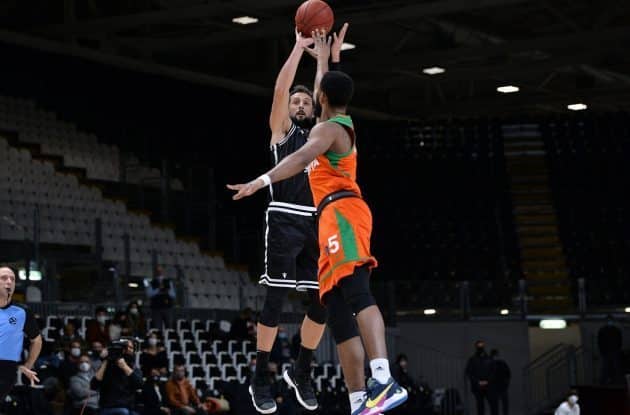 10 Marco Belinelli