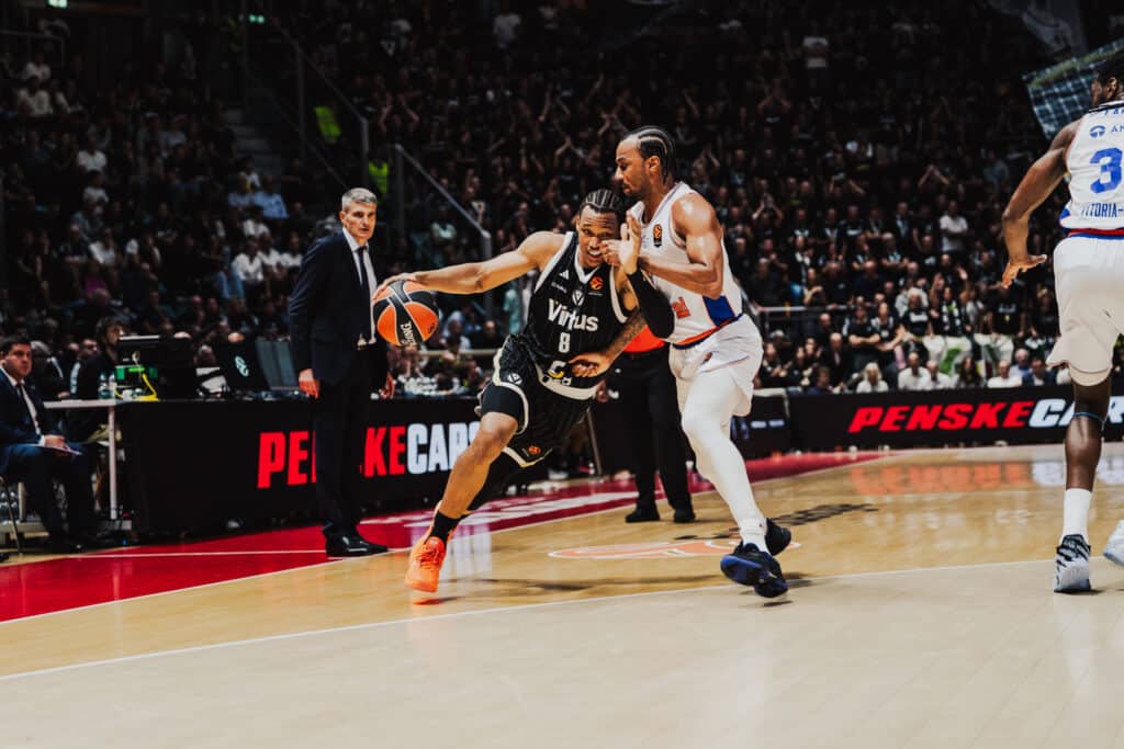 Virtus-Baskonia (Foto: Virtus Pallacanestro Bologna)