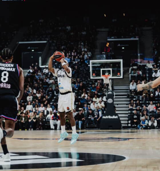 Paris Basketball-Virtus (Foto: Virtus Pallacanestro Bologna)